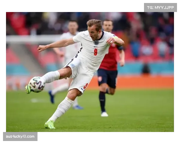 凯恩预期进球值领跑德甲射手榜 终结能力顶级但球队进攻点过度集中存隐患 凯恩预期进球值领跑德甲射手榜 终结能力顶级但球队进攻点过度集中存隐患